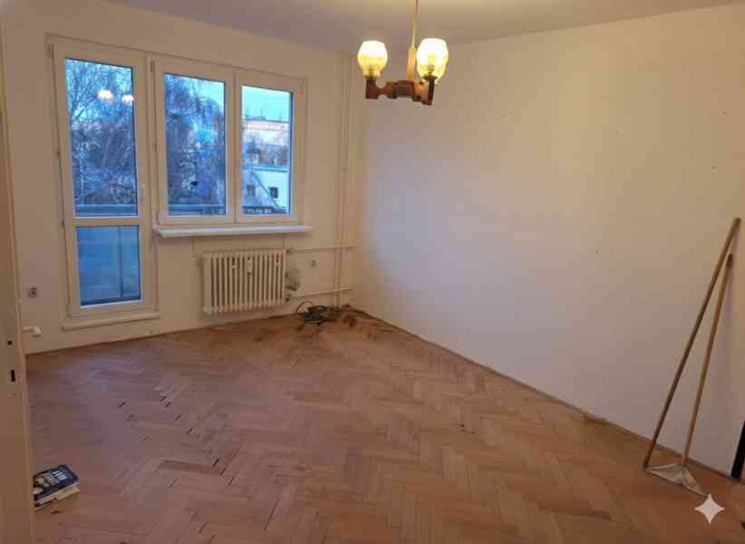 Byt 3+1 73 m2 bez RK - foto 5