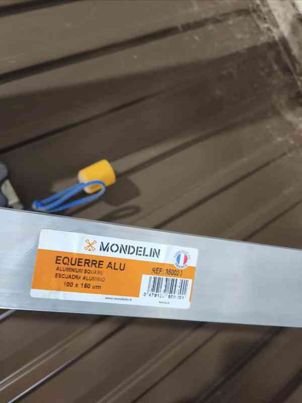 Stavební úhelník 100x150 cm,vodováhy,stahovací lať - foto 3