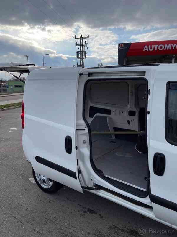 Opel Combo	 - foto 10