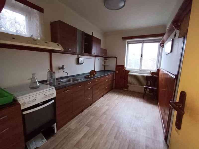 Pronájem bytu v rodinném domě - foto 2