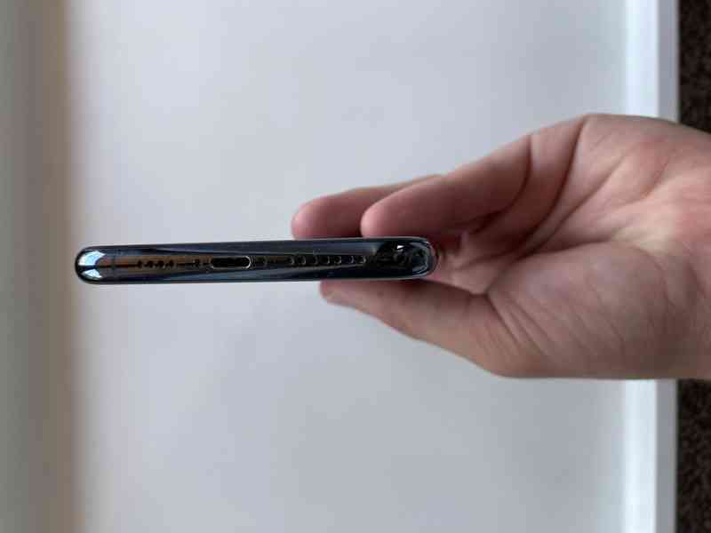 iPhone 11 Pro Max 64 GB - Top stav - foto 7