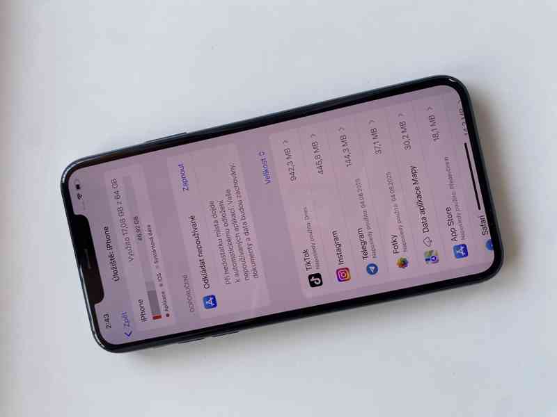 iPhone 11 Pro Max 64 GB - Top stav - foto 8