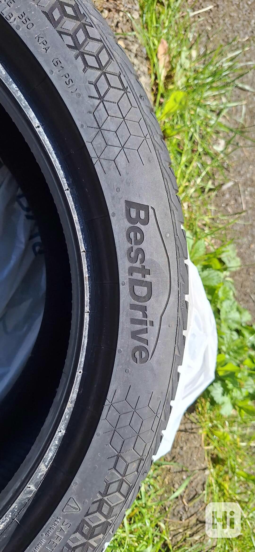 Letní pneumatiky Best Drive 225/45 R17 Y XL - foto 1
