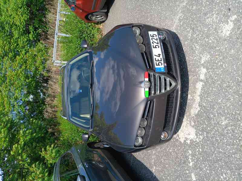 Alfa Romeo 159 Sportwagon - foto 1