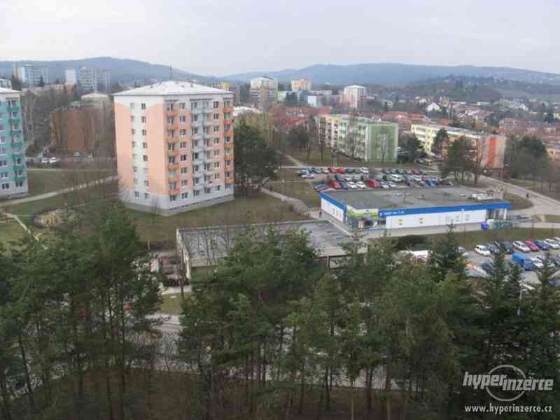 Pronajmu byt 1+1 Opálkova Brno Bystrc 45 m2 - foto 4