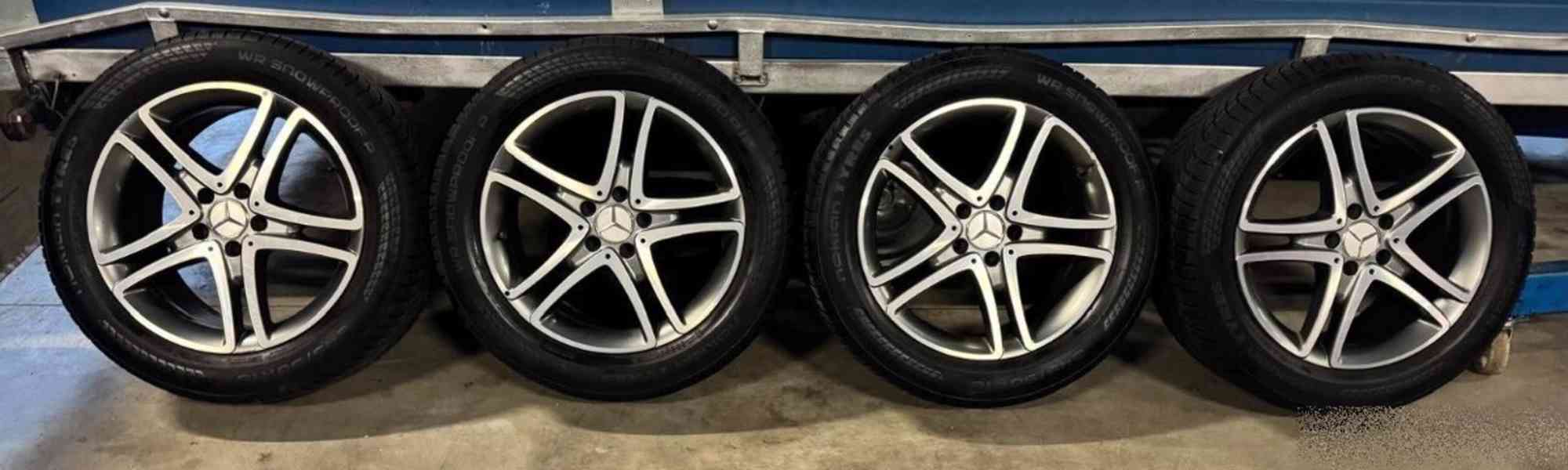 Litá kola se zimní pneu Mercedes Benz S W222 - foto 2
