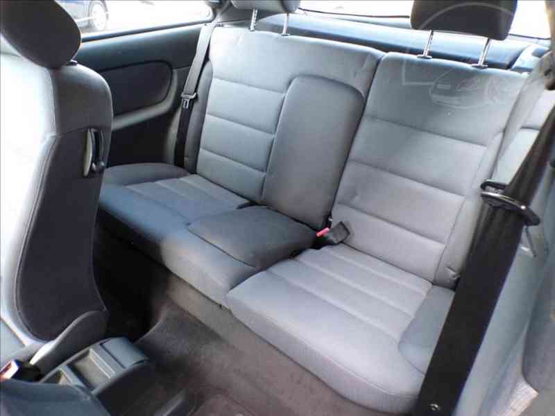 Audi A3 1,6 i TAŽ. ZAŘ-NOVÁ STK V CENĚ VOZU - foto 8