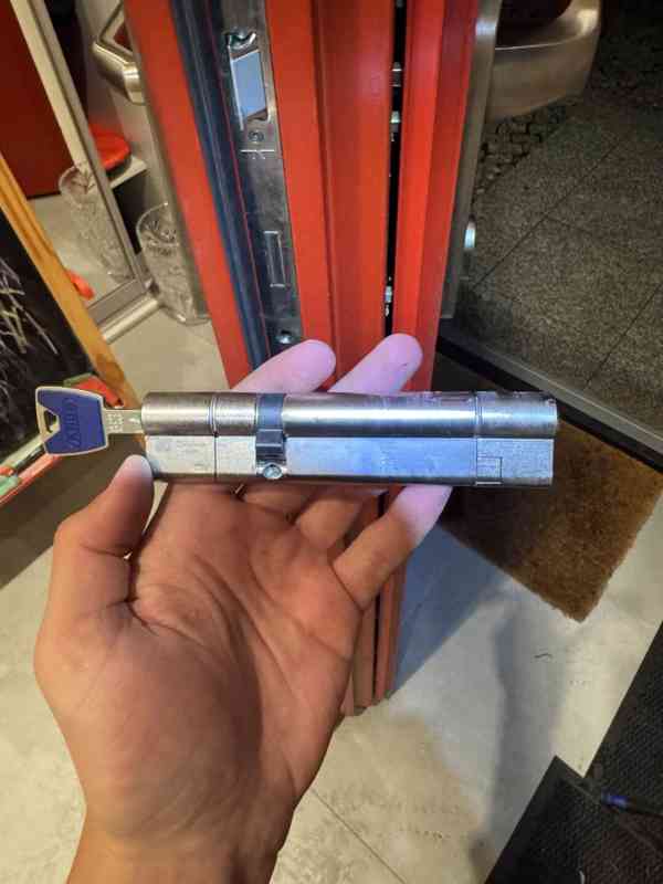 Zámečnická pohotovost Praha | 24HUSAK - foto 8