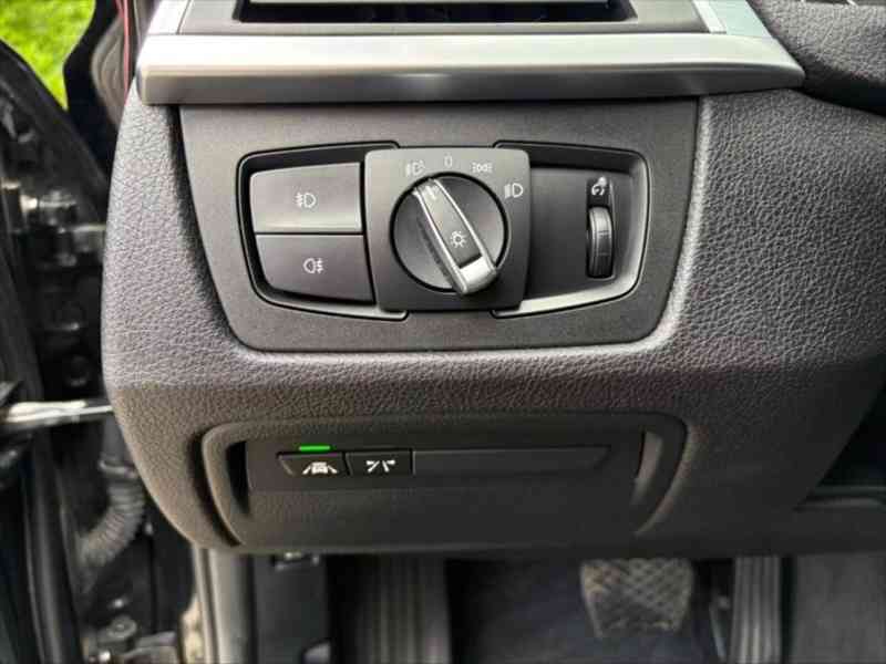 BMW Řada 3 2,0   320d - foto 13