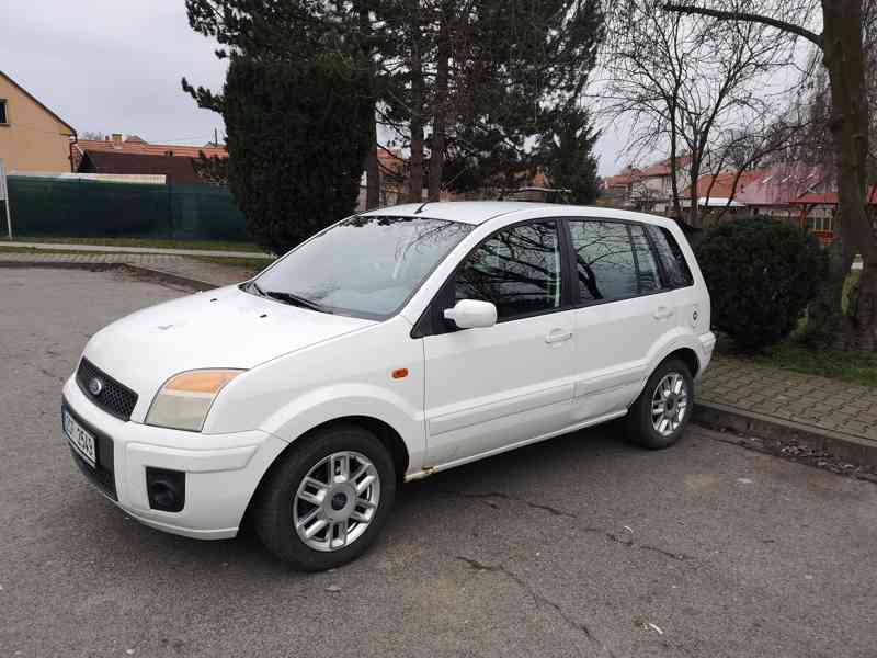 Ford Fusion 1,4 v naftě  - foto 13
