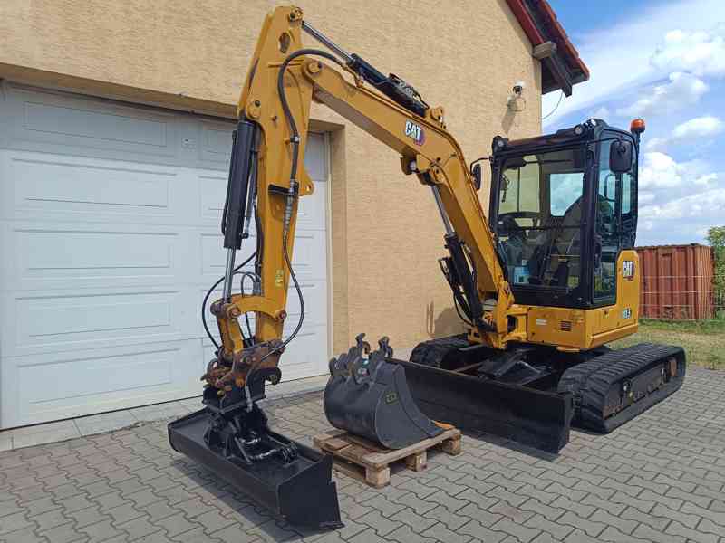 Minibagr CAT 303,5 CR 07A - r.v. 2022 - klima - foto 3