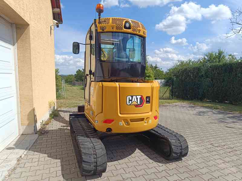 Minibagr CAT 303,5 CR 07A - r.v. 2022 - klima - foto 11