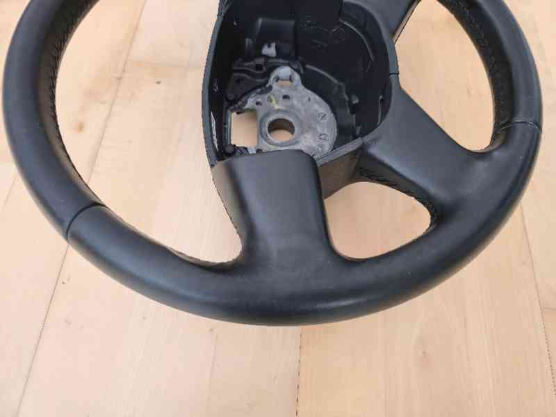 Volant Škoda 4ramenný kožený - foto 7