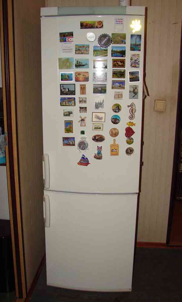 Prodej chladničky s mrazákem Electrolux