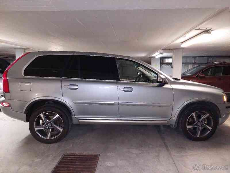 Volvo XC90 2,4   D5 AWD - foto 2