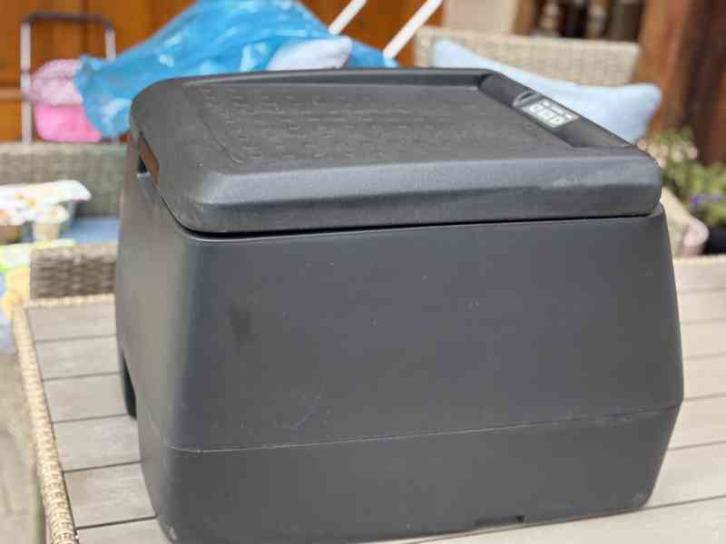 Lednice (coolbox)Transporter T5 Multivan originál - foto 12