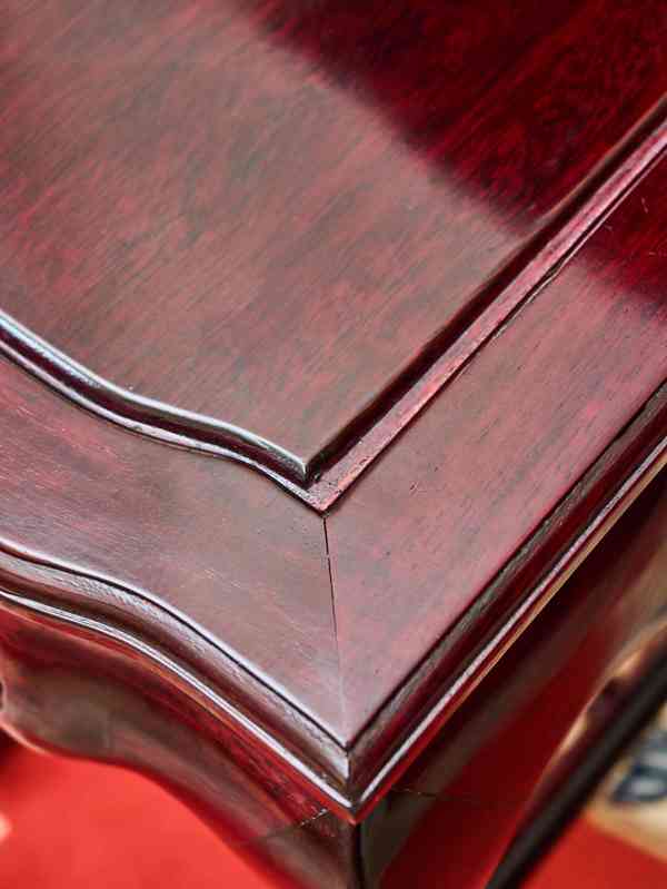 Čínské vyřezávané stolky – pár - foto 8