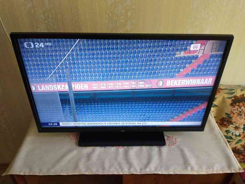 LCD televize - foto 1