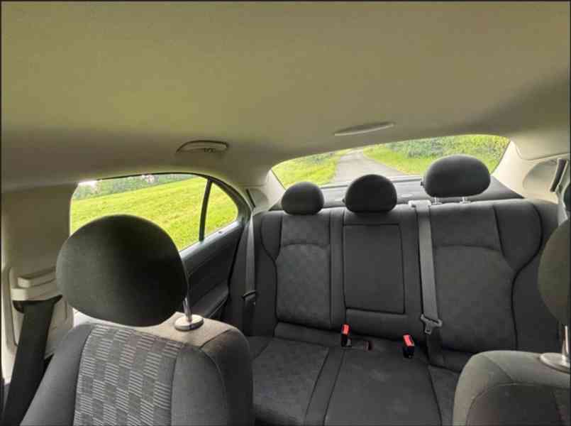 Mercedes-Benz Třídy C 1,8   180 - foto 14