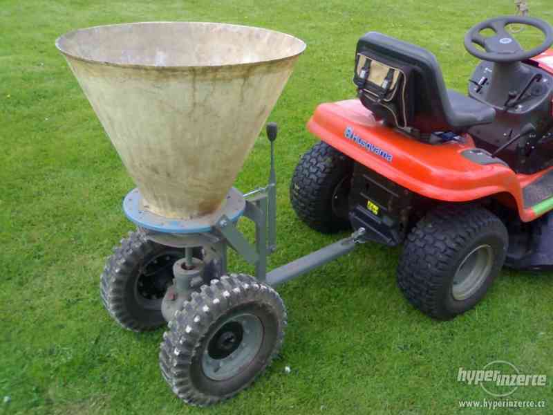 zahradní traktor Husgvarna LT 130 - foto 1