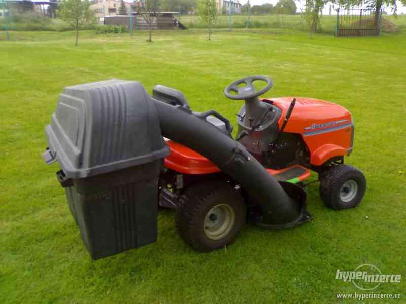 zahradní traktor Husgvarna LT 130 - foto 7