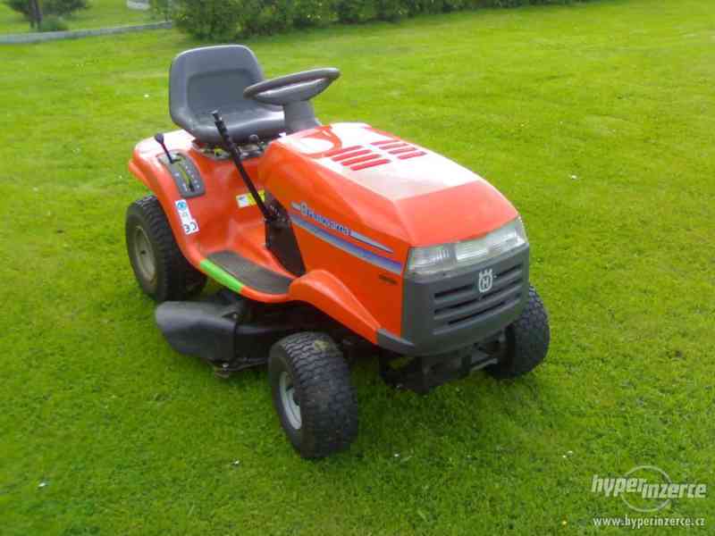 zahradní traktor Husgvarna LT 130 - foto 15