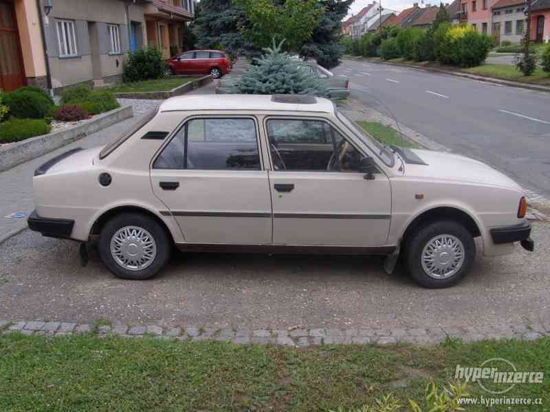 Škoda 120L - foto 3