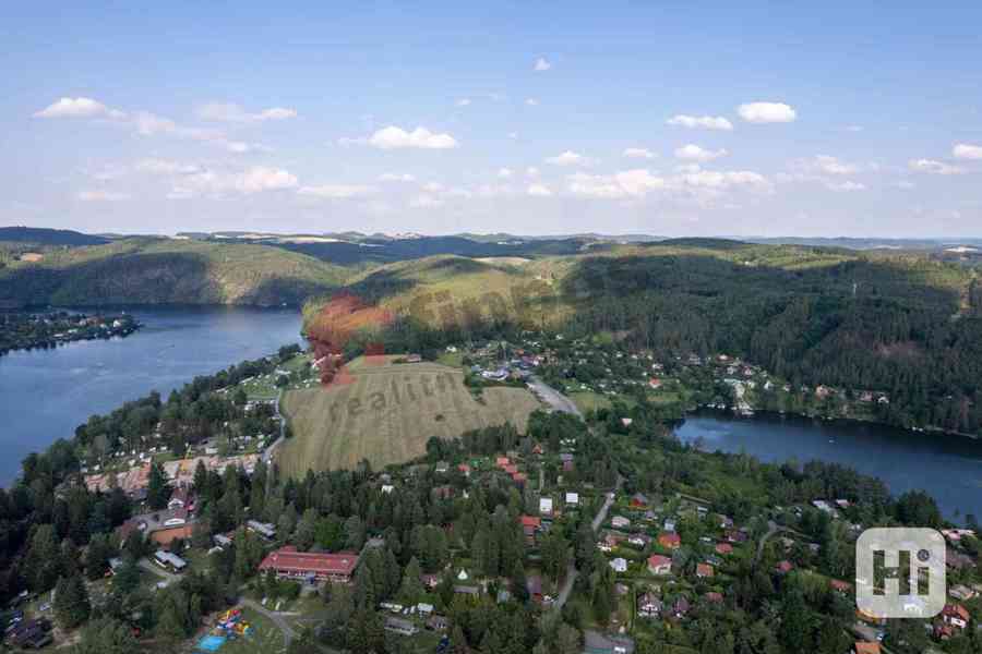 Prodej zrekonstruovaného rodinného domu na Slapech - foto 27