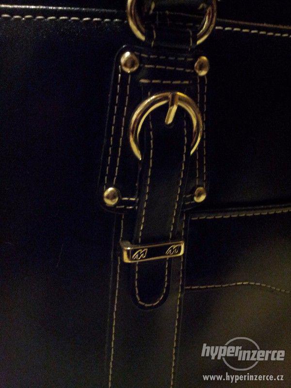 Černá kožená kabelka na notebook - MCKLEIN HILLSIDE - foto 3