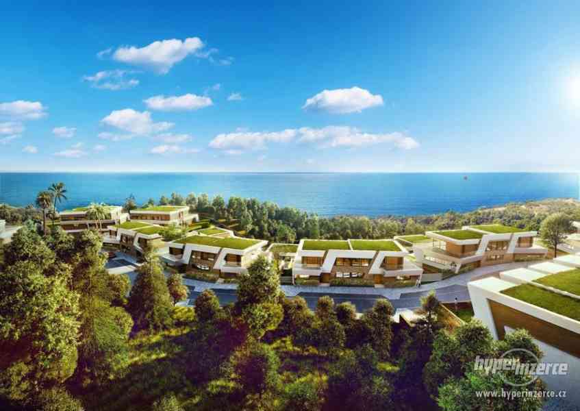 Španělsko - dom u pláže a golfu s výhledem na moře, top cena - foto 1
