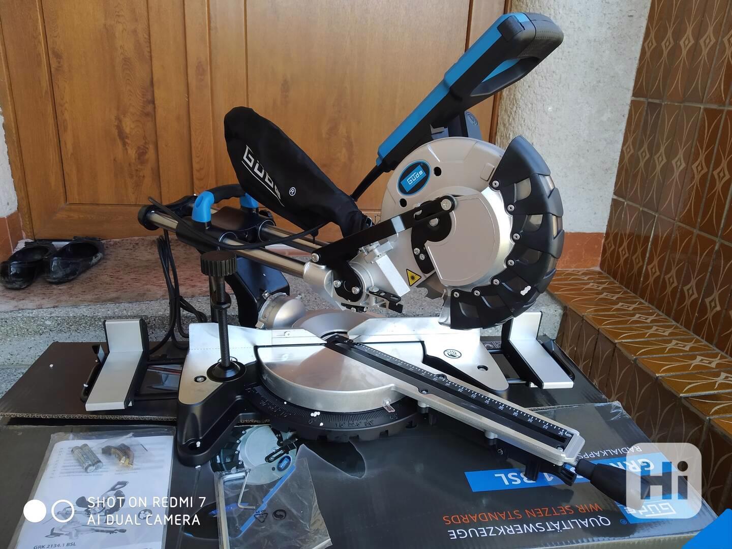 Prodám NEPOUŽITOU pokosovou pilu s posuvem Güde GRK 2134.1 B - foto 1