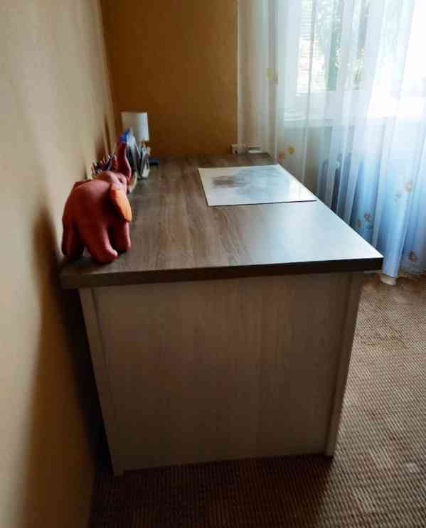 Psací stůl - foto 2