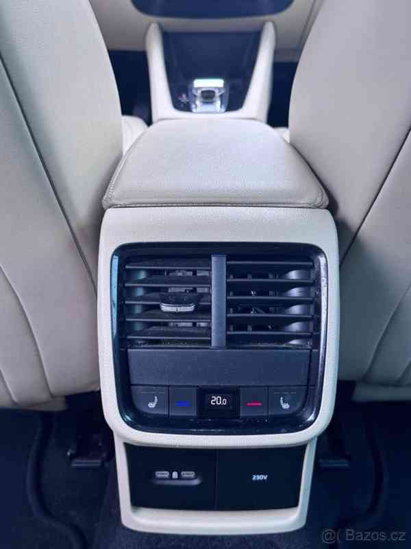 Škoda Octavia 2,0   TDI 110 kW Style Plus - foto 11