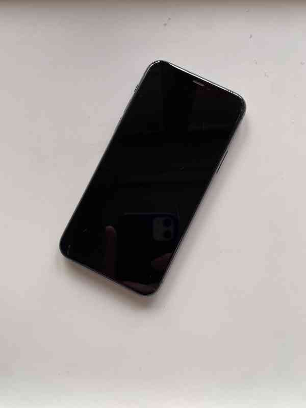iPhone 11 Pro 64 GB - Dobrý stav - foto 4