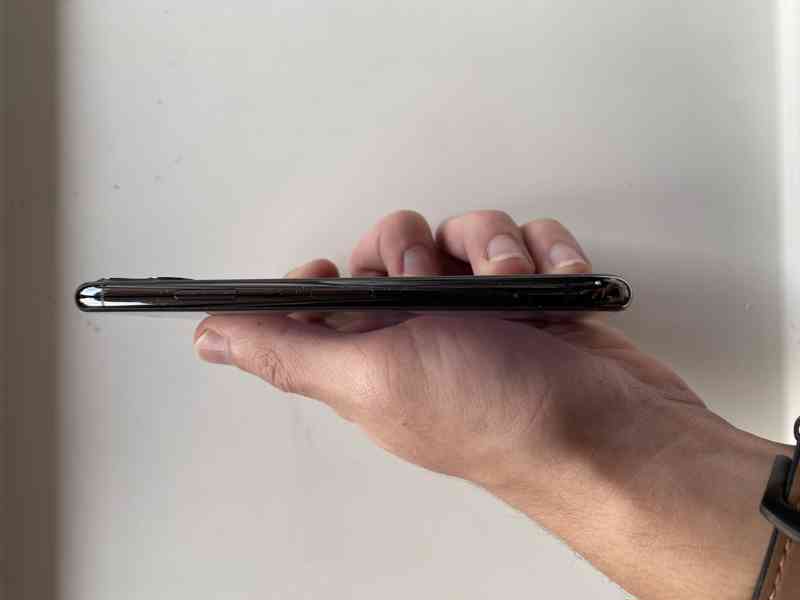 iPhone 11 Pro 64 GB - Dobrý stav - foto 9