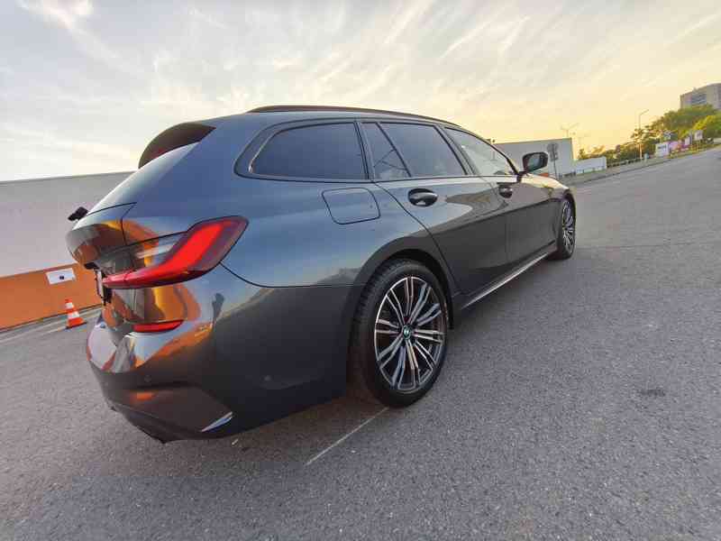 BMW 320d xDrive Touring G21 M Sport,MHEV,140 kW,ČR,DPH - foto 3
