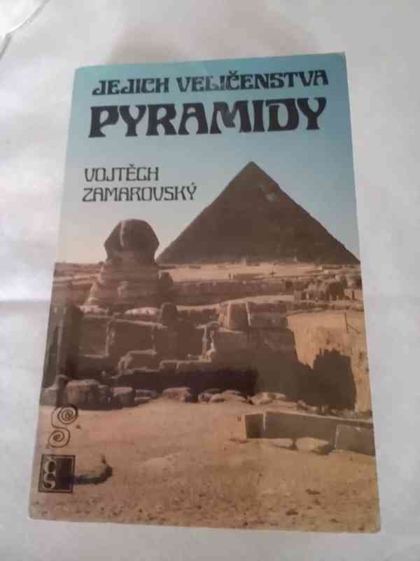 Jejich veličenstvo pyramidy - foto 1