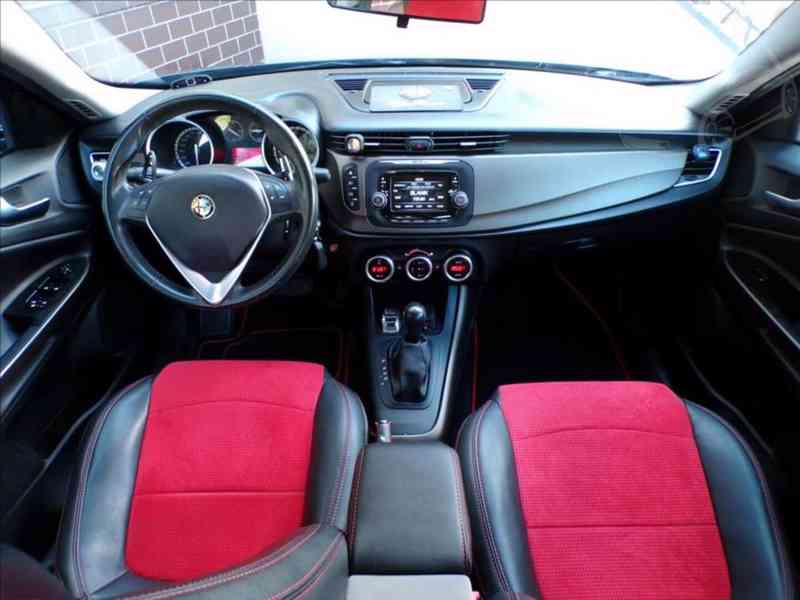 Alfa Romeo Giulietta 1,4 Turbo 145 kW AUTOMAT - foto 5