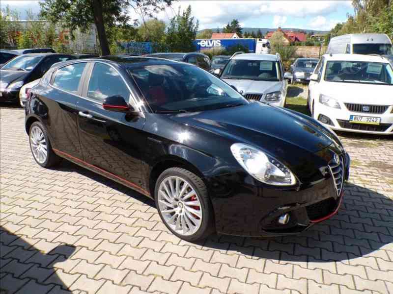 Alfa Romeo Giulietta 1,4 Turbo 145 kW AUTOMAT - foto 1