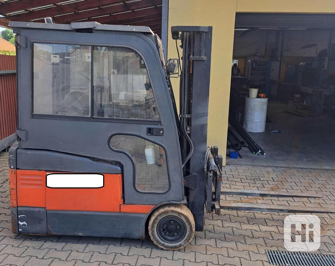 Použitý vysokozdvižný vozík TOYOTA - foto 1