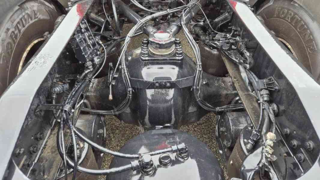VOLVO FH 500 S HYDRAULIKOU - foto 4