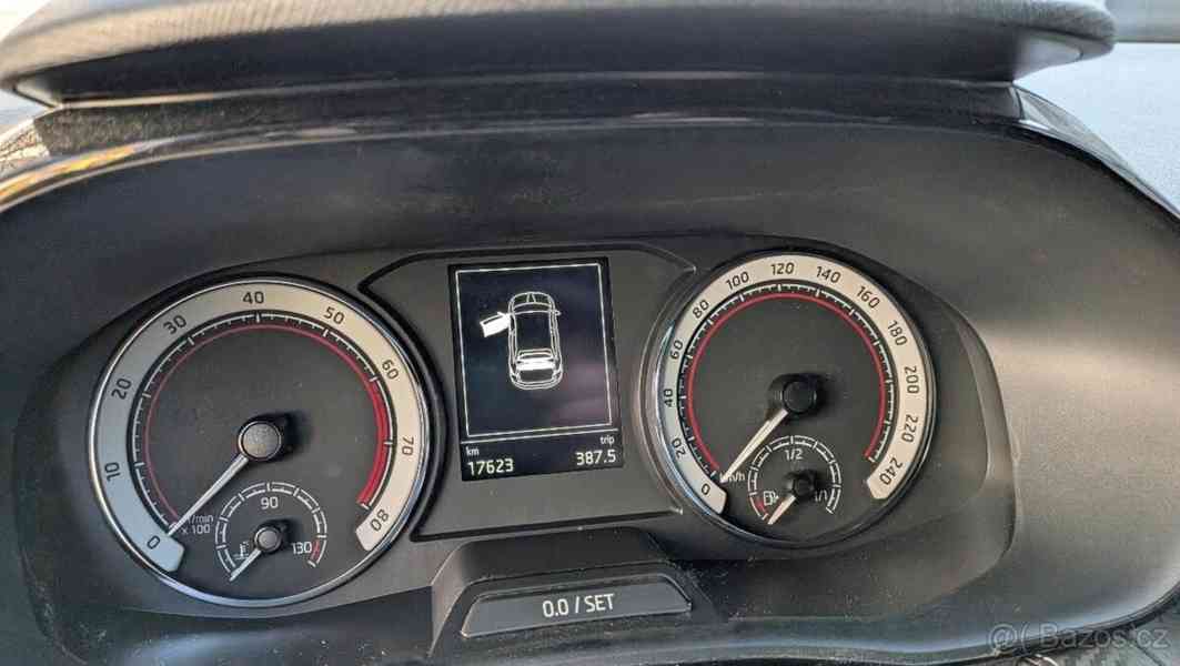 Škoda Fabia IV Monte Carlo - foto 5