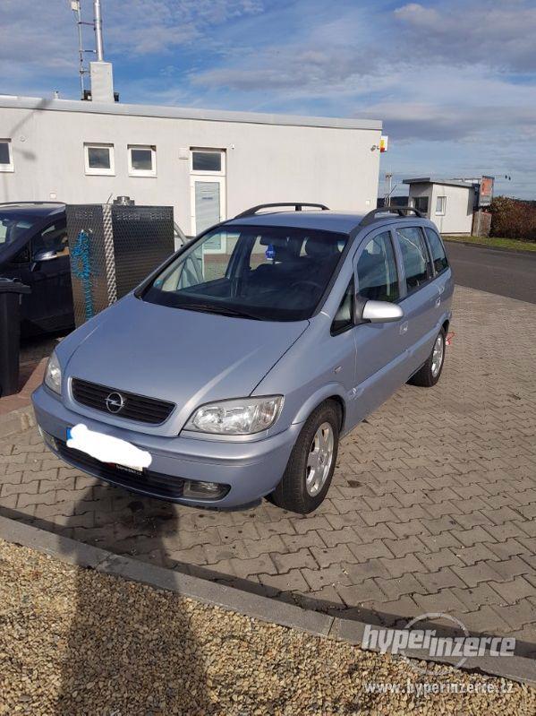 Opel Zafira 1.8 16V - foto 1