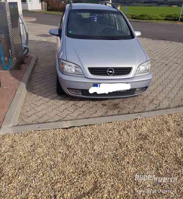 Opel Zafira 1.8 16V - foto 2