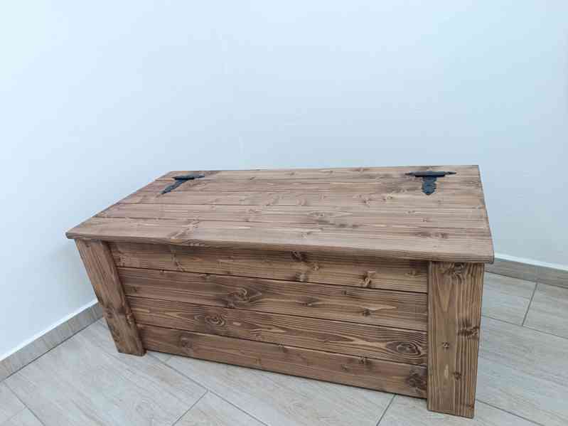 Dřevěná truhla  - foto 7