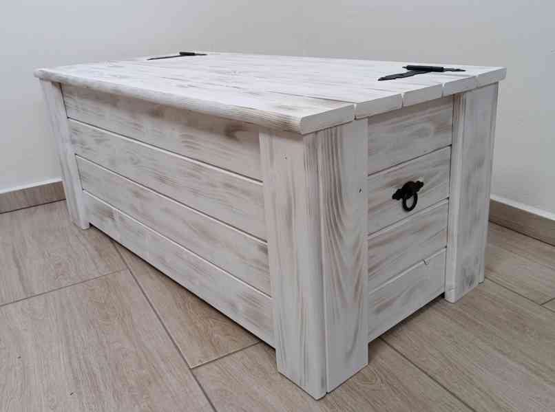 Dřevěná truhla  - foto 6