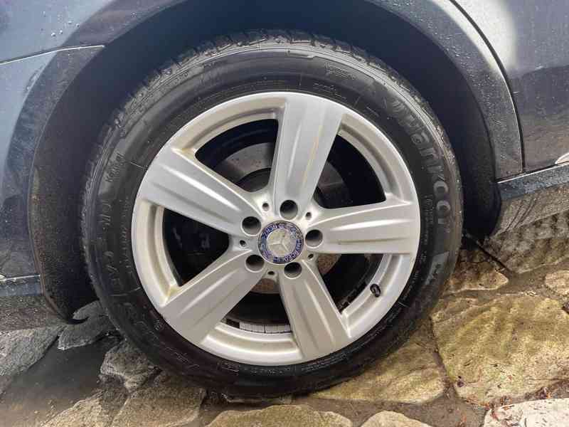 Mercedes-Benz W212 E350CDI 4MATIC BlueTEC Combi - foto 18