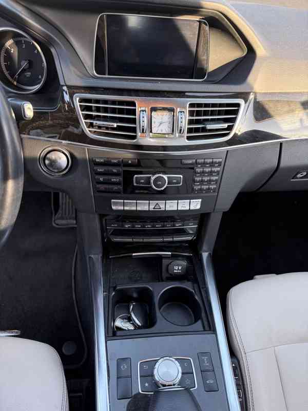 Mercedes-Benz W212 E350CDI 4MATIC BlueTEC Combi - foto 16