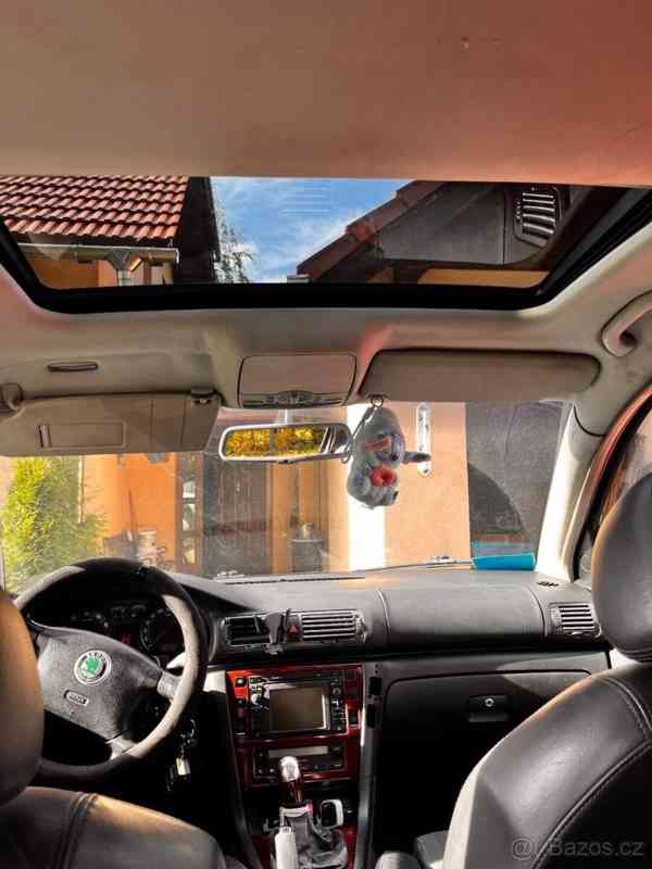 Škoda Superb 2,8   V6 - foto 8