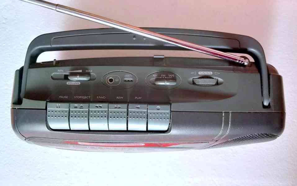 Rádiomagnetofon Daewoo ARC-132A - foto 2